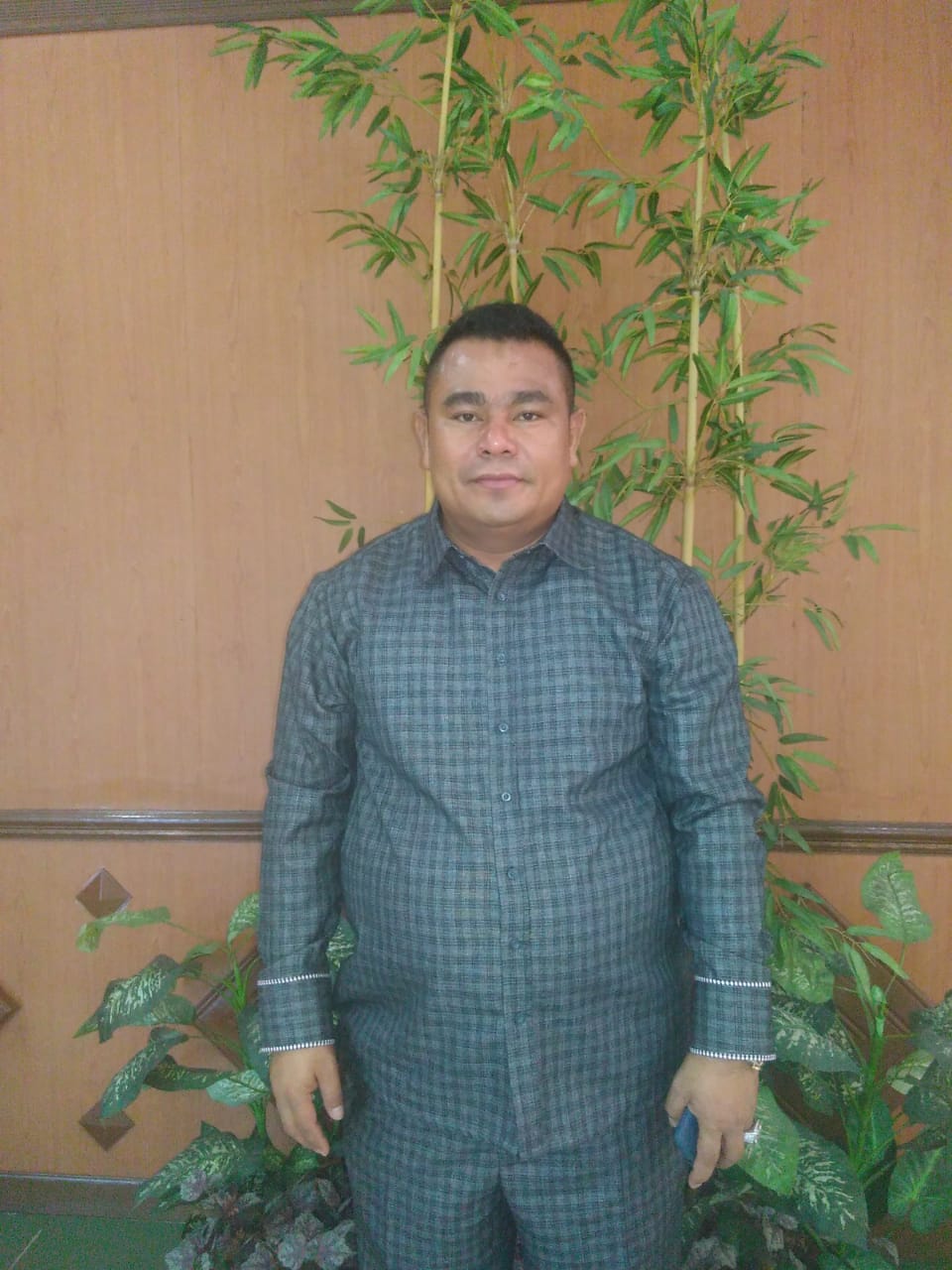 1591270253-RiauBertuah co-GAMBAR KEDUA IWANDI S H   M H